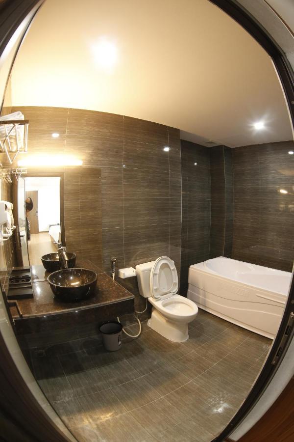 Bao Ngoc Diamond Hotel Cao Bang Exterior photo